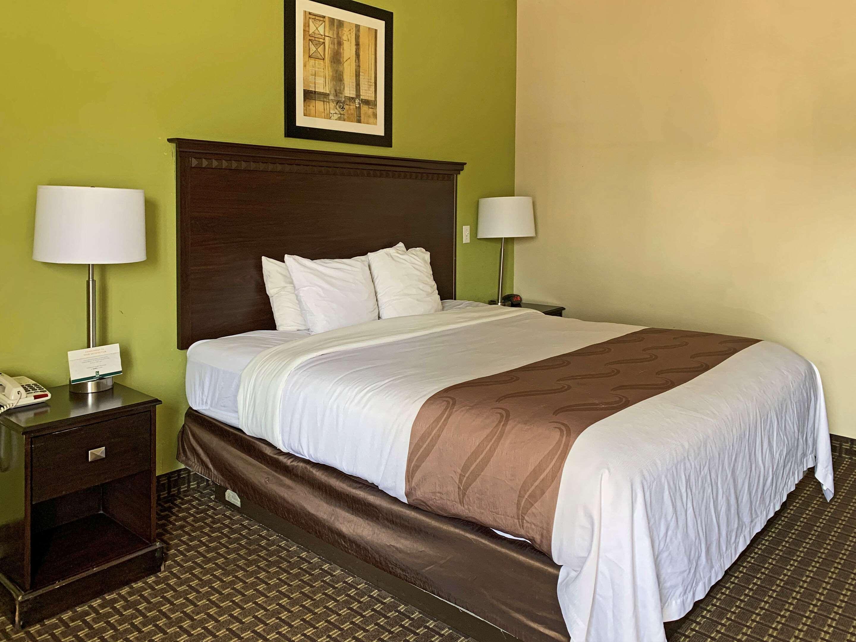Quality Inn & Suites Quantico Стаффорд Екстер'єр фото