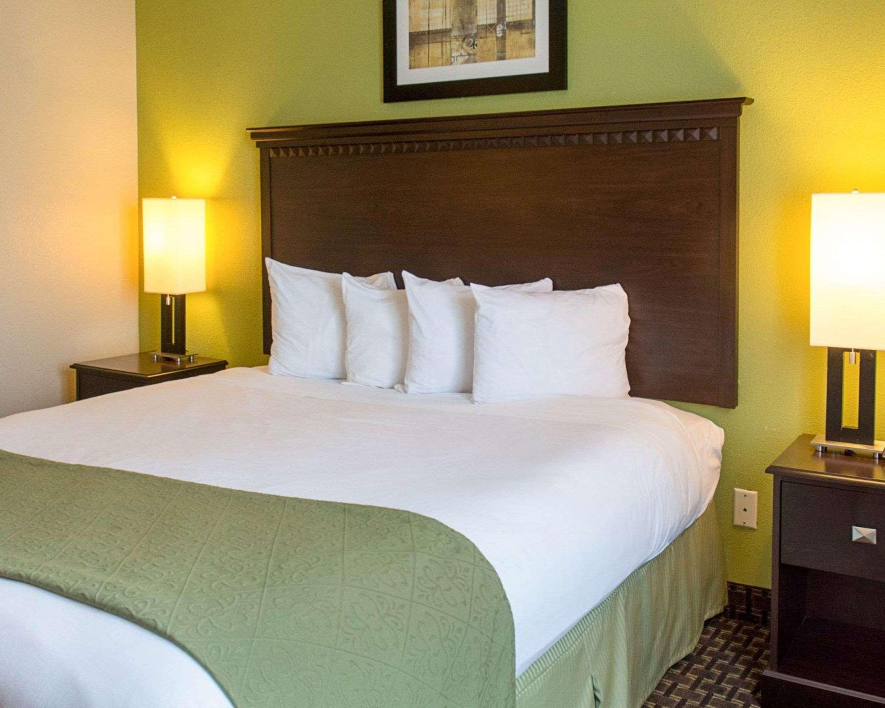 Quality Inn & Suites Quantico Стаффорд Екстер'єр фото