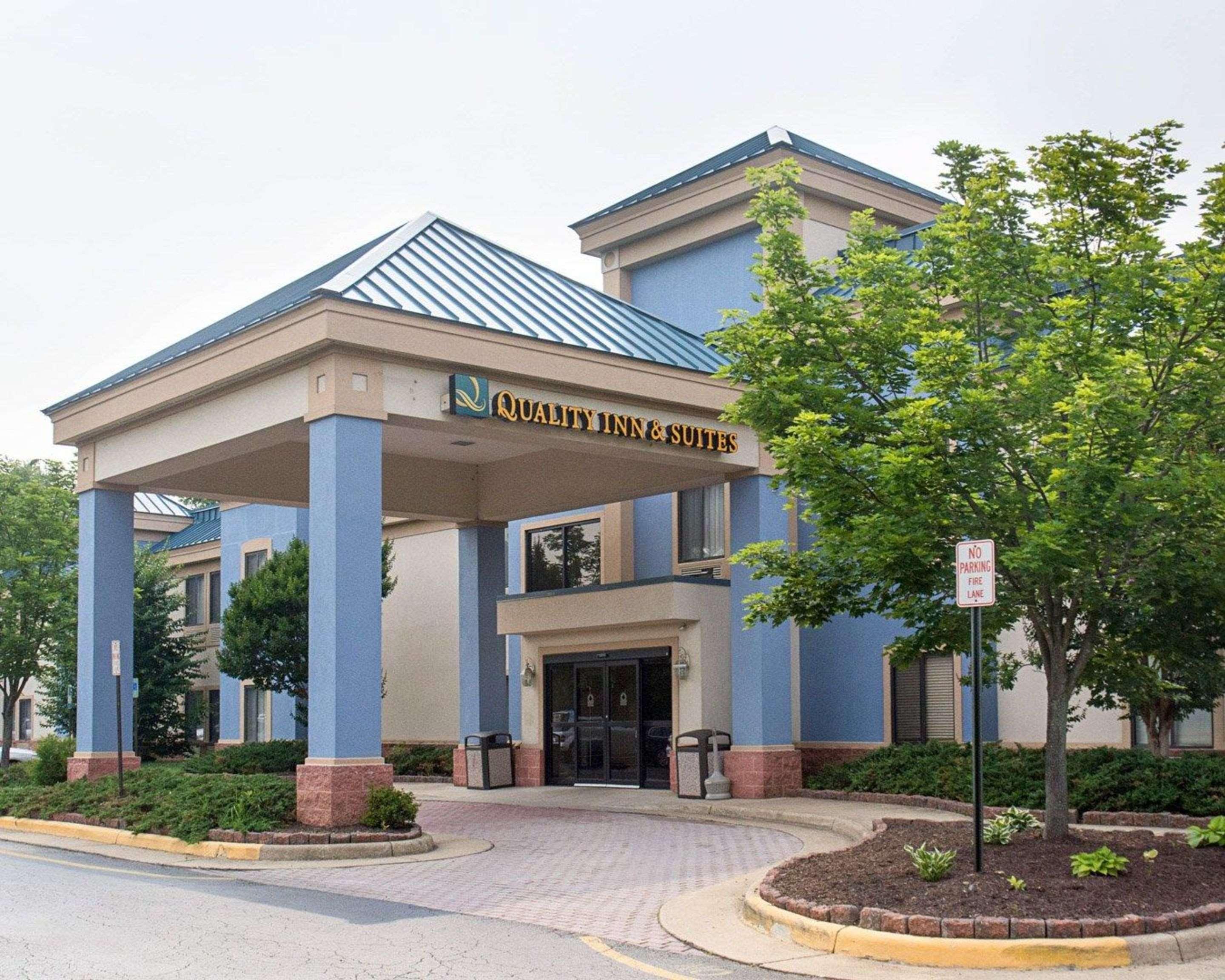 Quality Inn & Suites Quantico Стаффорд Екстер'єр фото